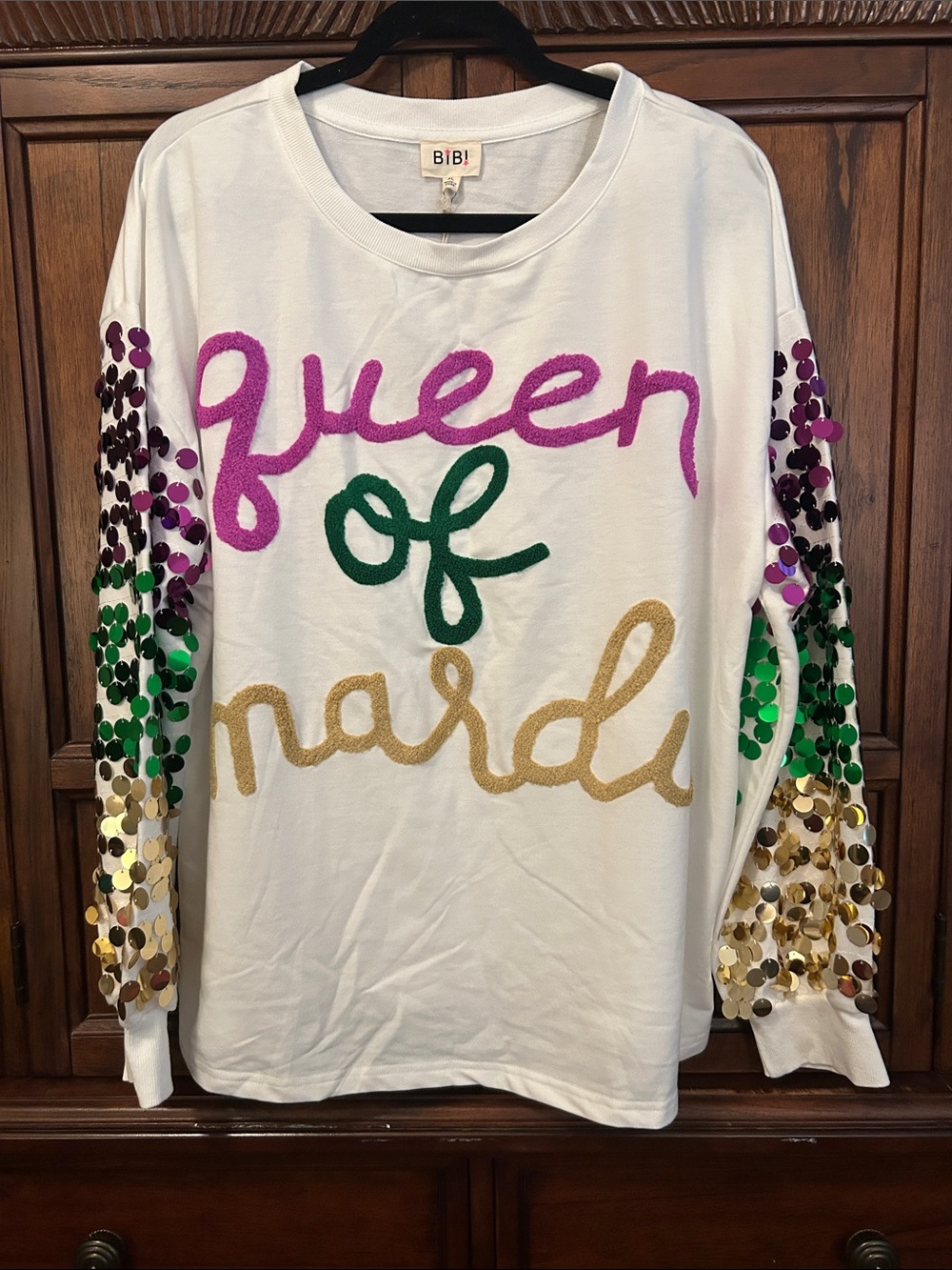 BiBi White Long Sleeve 'Queen of Mardi' Sequin Sleeve Tee